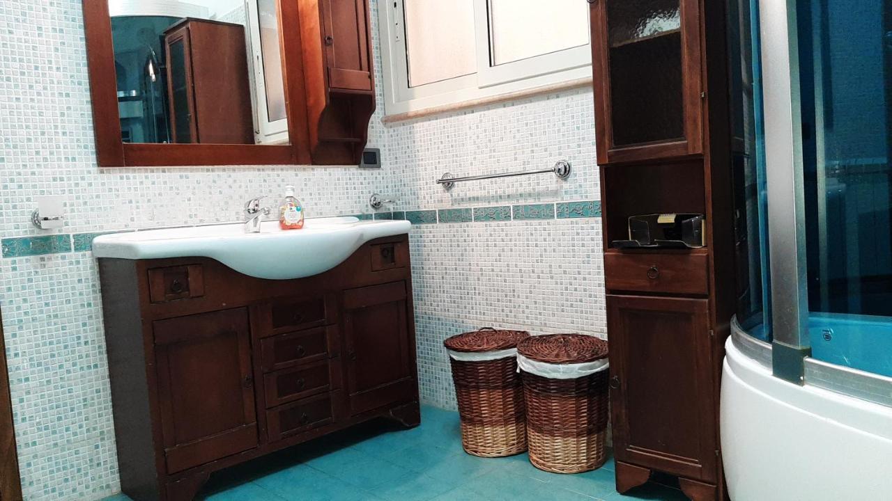 Casa Vacanze A Palermo Giusino 55-Holiday Home With Terrace Near Mondello Eksteriør bilde