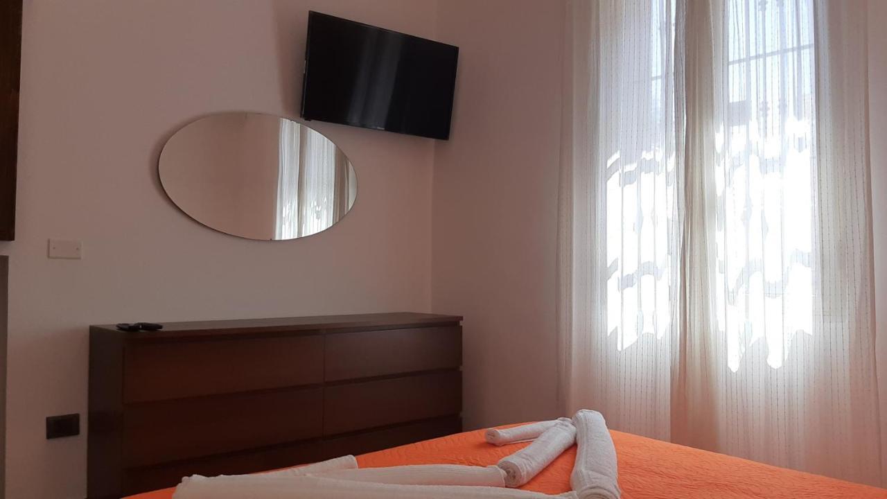 Casa Vacanze A Palermo Giusino 55-Holiday Home With Terrace Near Mondello Eksteriør bilde