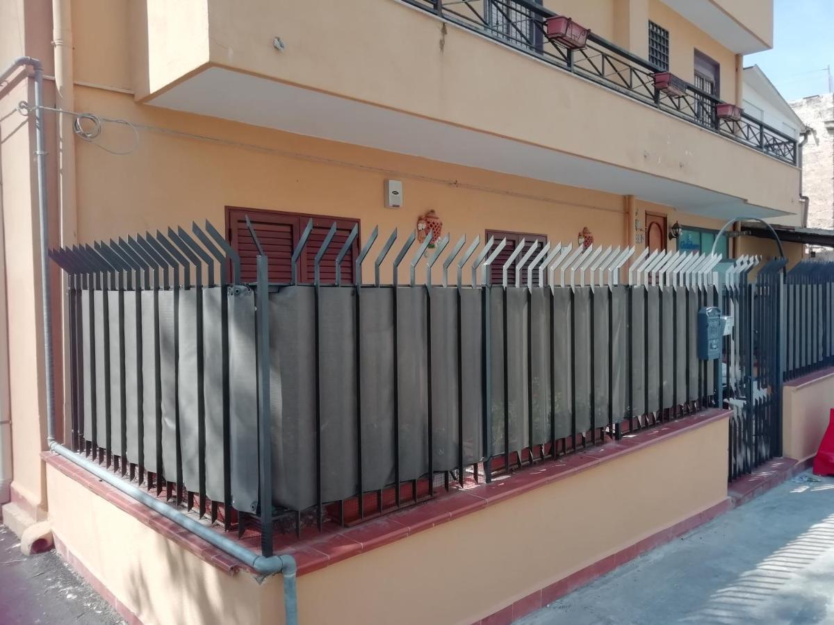 Casa Vacanze A Palermo Giusino 55-Holiday Home With Terrace Near Mondello Eksteriør bilde